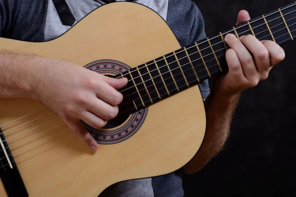 20 Ways To Know if Your Guitar Is Acoustic or Classical