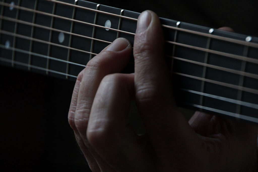 5 Tips for Reducing Fingertip Pain When Learning Guitar | TrueFire 5 Tips for Reducing Fingertip Pain When Learning Guitar | TrueFire