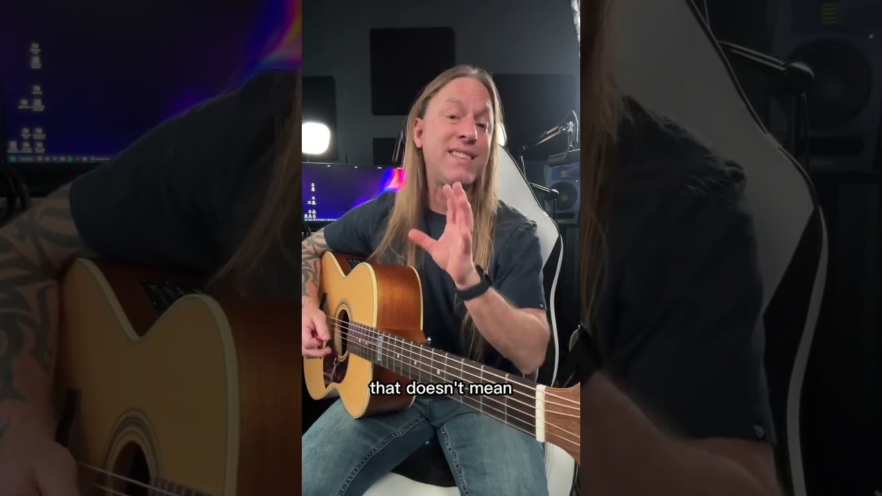 HOW TO Strum WITHOUT A Guitar Pick - YouTube